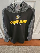Men's Fanatics new with tags, M/L Pittsburgh Penguins NHL team Pullover