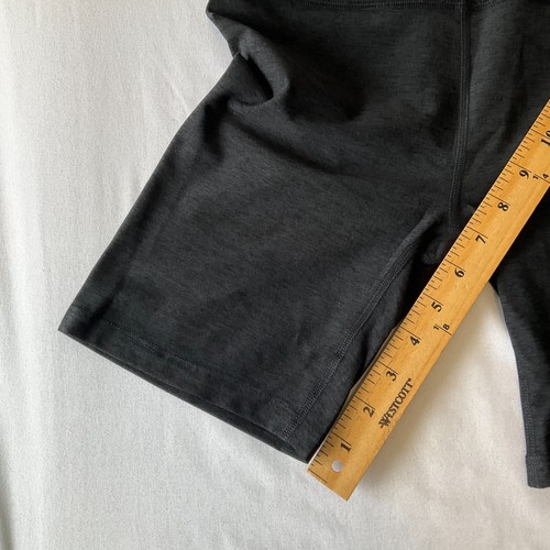 Beyond Yoga Bike Shorts Womens Size M Dark Gray Stretch Canary - Picture 11 of 20