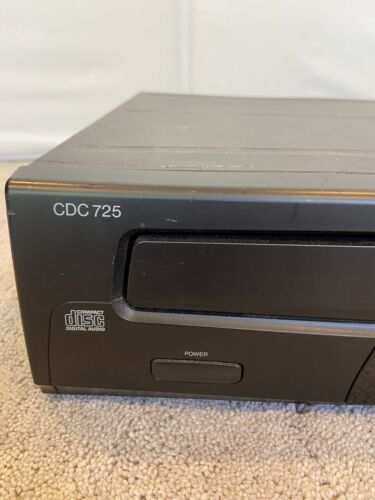 Vintage Magnavox CDC-725 5 Disc CD Player Untested Powers On Read Description - Picture 3 of 8