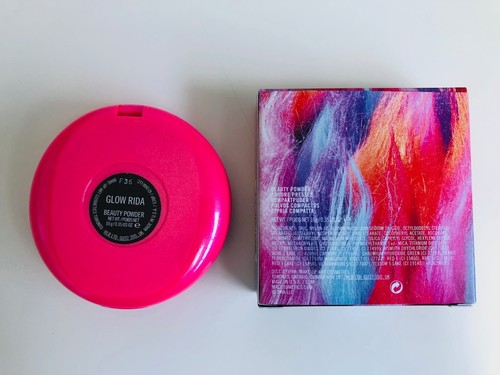 NIB MAC Goodluck Trolls Beauty Powder in GLOW RIDA (Peachy Beige with Sparkles) - Picture 7 of 9