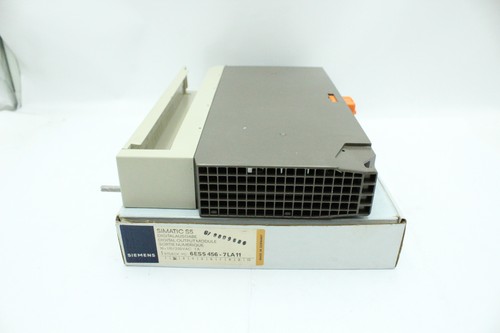 SIEMENS 6ES5 456-7LA11 Digital Output Module E02  - Bild 2 von 3