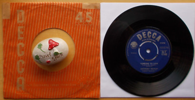 Anthony NEWLEY Someone To Love It`s All Over Decca 45-F 11163 - UK Press