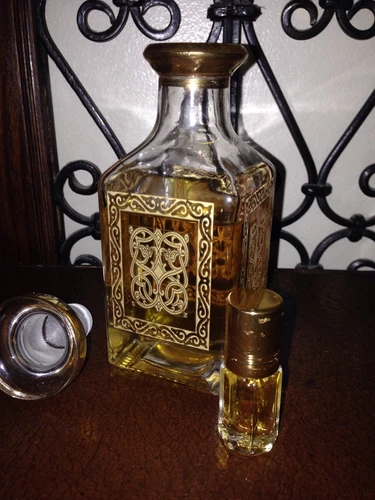 MOHAMMADI SANDALWOOD AMBER 100% PURE OUD OIL BEAUTIFUL SMELL 6ML BOTTLE