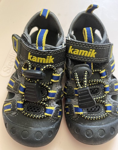 Sandali Kamik blu e giallo taglia US 7 bambino - Foto 2 di 6