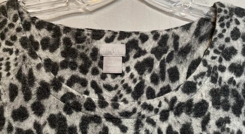 Chicos Size 1 Medium Gray Animal Print Half Sleeves Rayon Blend Soft - Picture 3 of 8