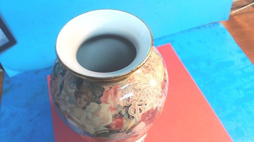 Vintage - Ceramic Figurine Vase -Cherubs With Flowers & Hearts- Be My VALANTINE - Picture 8 of 10
