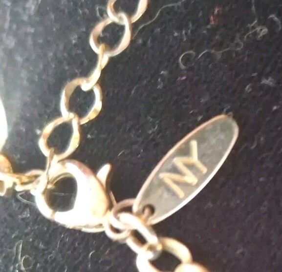Picture 2 of 4