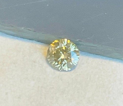 GENUINE MINED FROM EARTH DIAMOND GOLDEN HONEY FANCY COLOR .11 CT RBC - Picture 2 of 4