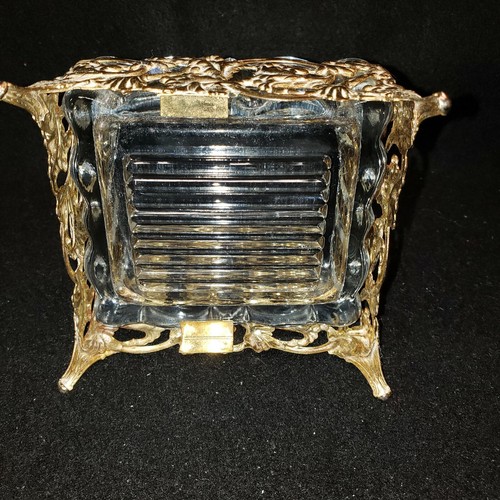 VTG 1960's Jewelry Casket Glass & Brass Filigree Retro Renaissance - Picture 8 of 9