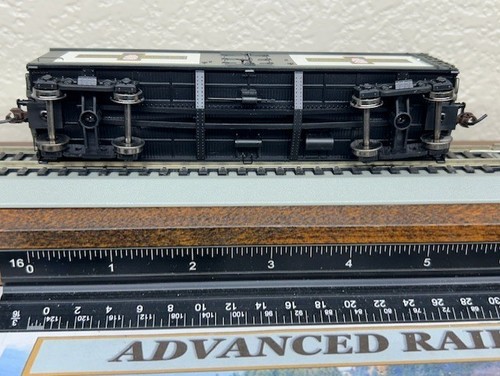 ALDERNEY DAIRY " MILK BOTTLE " 40ft WOOD SHEATH MILK REEFER - HO Scale- NEW RTR - Picture 10 of 12