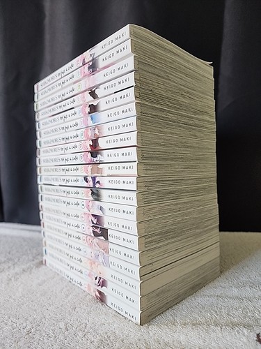 Shikimori’s Not Just A Cutie Manga Vol 1-20 Complete Set English First Printing - Bild 2 von 19
