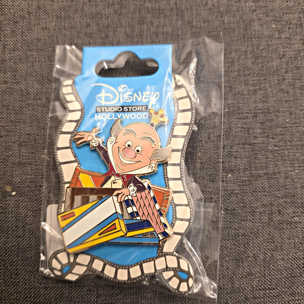 Disney Studio Store ハリウッド　ベルリオーズピンバッジ Disney Studio Store Hollywood Pin for sale | eBay