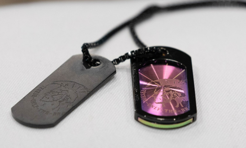 Collar con etiqueta de perro Diesel para hombre Only the Brave holograma de doble placa vintage - Imagen 1 de 4