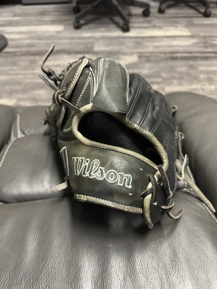 Wilson A2K B2 Pro-Stock Select Baseball Pitching Glove 12" LHT - Image 3 of 4