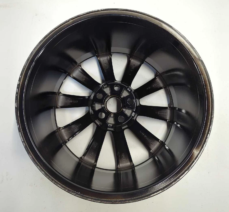 Nueva rueda trasera OEM Jaguar 2014-2020 tipo F Vela negra 18" T2R1858 con recubrimiento en polvo  Foto 3 de 4