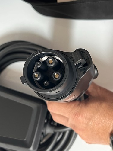 2021-2026 VOLKSWAGEN ID.4 OEM 2-IN -1 MOBILE CHARGER CABLE SETS 11A 054 410 - Bild 14 von 23