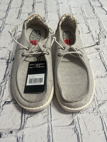 NWT!! Women’s Hey Dude Wendy Chambray Woven Slip On Shoes Size US 10/EURO 41 - Picture 2 of 13