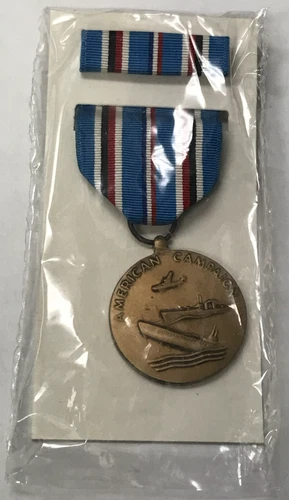 WW2 WWII Military US American Campaign Medal sealed with Ribbon Bar & Case Box