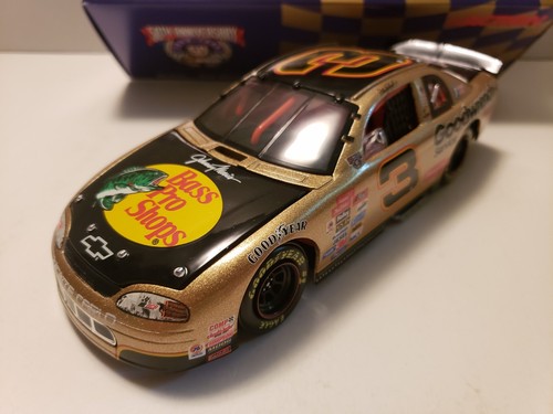 1998 Dale Earnhardt #3 GM Goodwrench Bass Pro Shops Monte Carlo 1:24 Diecast - Picture 2 of 10
