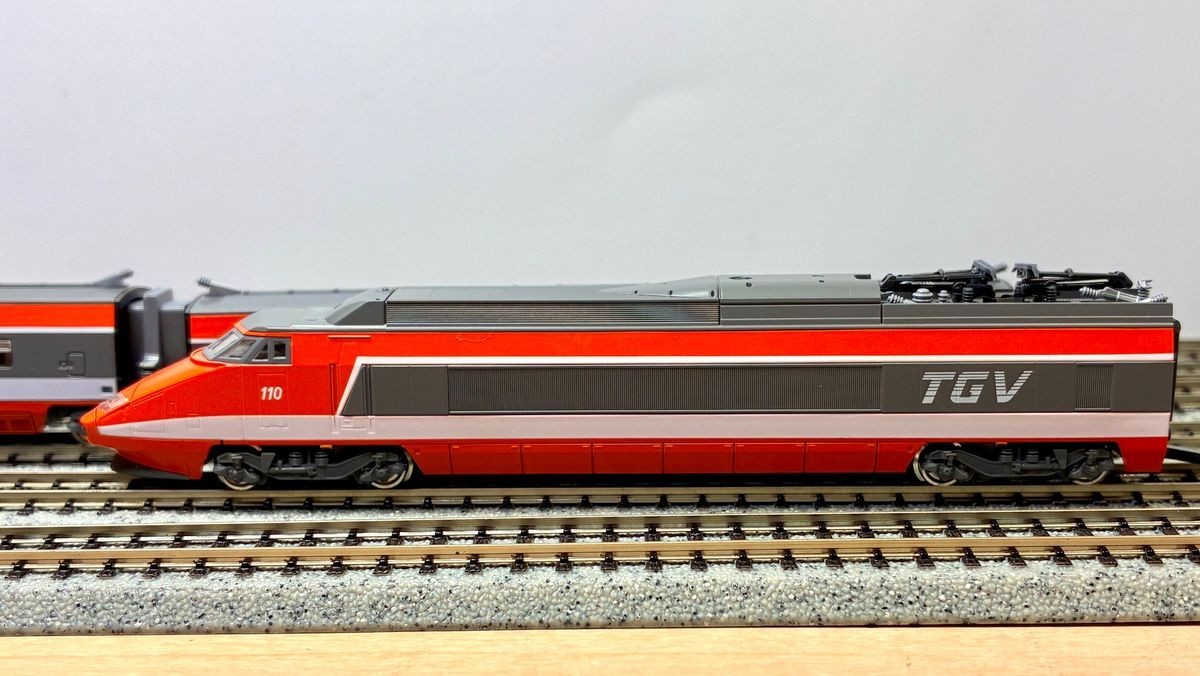 KATO N scale TGV 10-198 6 car set Made in Japan Rare PRECISION