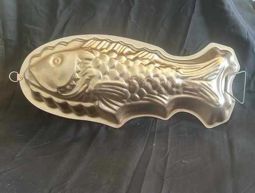 Copper Jell-o Molds (4) Fish,Shell, Lobster and Heart