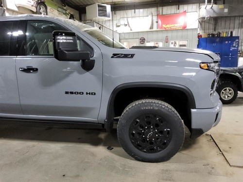 Eje delantero CV camioneta Chevy Silverado 2500 2024 - Imagen 5 de 12