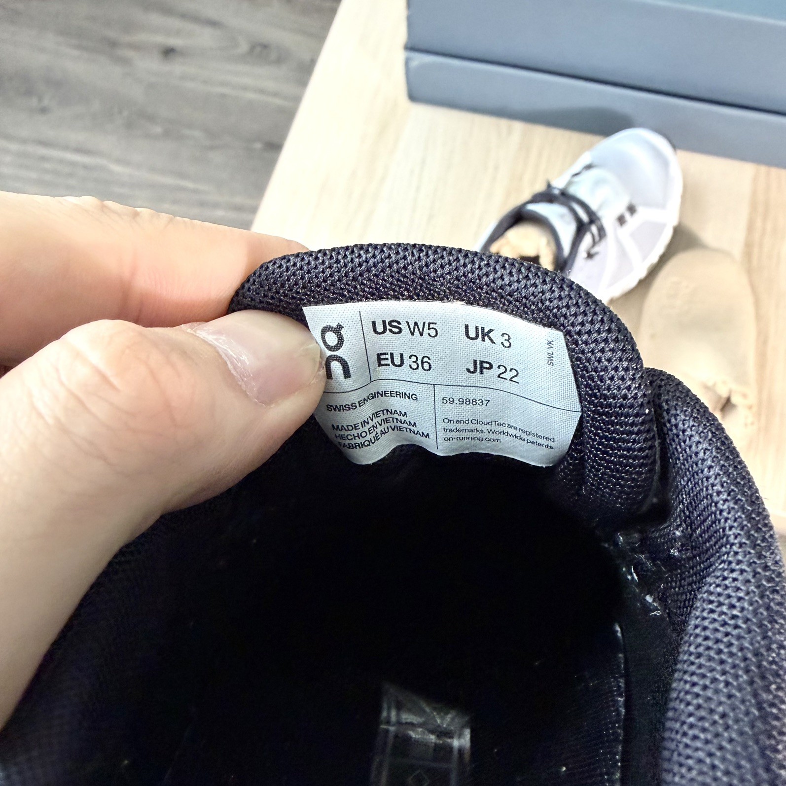 On Cloud 5 Waterproof Gray CloudTec Running Sneak… - image 12