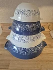 Vintage Pyrex COLONIAL MIST Cinderella Nesting Bowls Set Of 4 Bowls. 1980 see di