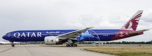 B777-300ER QATAR AIRWAYS REG: A7-BED - JC WINGS XX40774A 1/400 - PRE ORDER