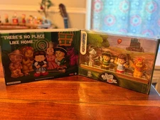 2 boxes of The Wizard of Oz Little People Collector 85th Anniversary Special NIB