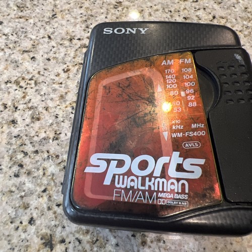 Radio Mega Bajo AM/FM Walkman Deportivo Sony Años 90 De Colección WM-FS400 PROBADO - Imagen 3 de 9