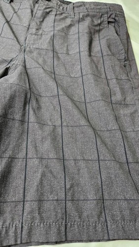2 Pairs Men's Trinity Hybrid Shorts Black & Plaid Board Short/Chinos Size 34 - Picture 5 of 12