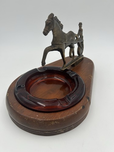 CORNWALL PRODUCTOS DE MADERA HIERRO FUNDIDO METAL CABALLO DE CARRERAS Y JOCKEY CARRO MALHUMORADO CENICERO DE COLECCIÓN - Imagen 5 de 13