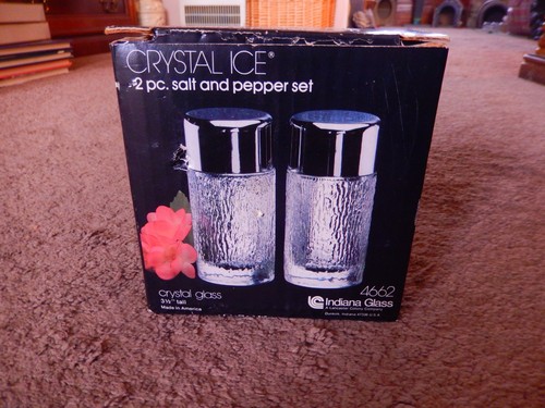 Vintage Indiana Glas Kristall Eis Salz & Pfefferstreuer Set Silber Top IN BOX NOS - Bild 1 von 11