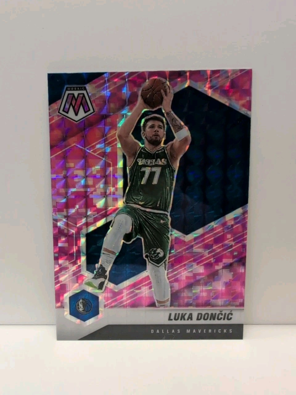 Luka Doncic 2020-21 Panini Mosaic Pink Camo Prizm 47