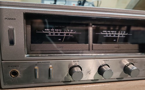 Amplificatore Integrato HI-FI Vintage FISHER CA-120 - Foto 2 di 7