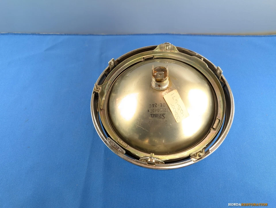 Unidade de farol NOS Honda CB750C/CB900C 33100-425-671 original do fabricante - Imagem 3 de 4