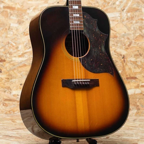 Gibson SJ Deluxe 1974-75