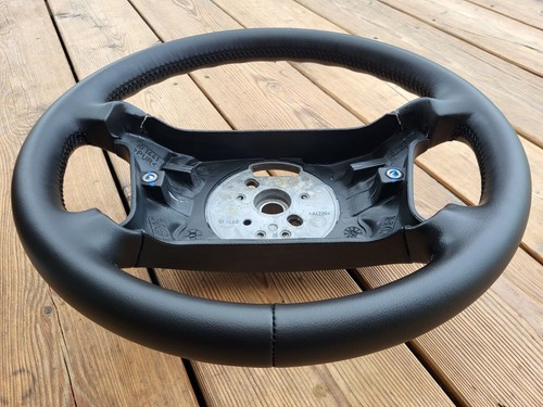 Volant CUIR NEUF pour BMW E46 Compact E39 Série 3 Série 5 entièrement noir - Picture 9 of 15