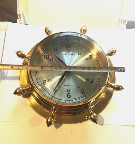 Orologio Vintage Nave Ruota Quarzo Tutto Ottone Ottime Condizioni Funziona Bene 8 In Retro - Foto 3 di 5