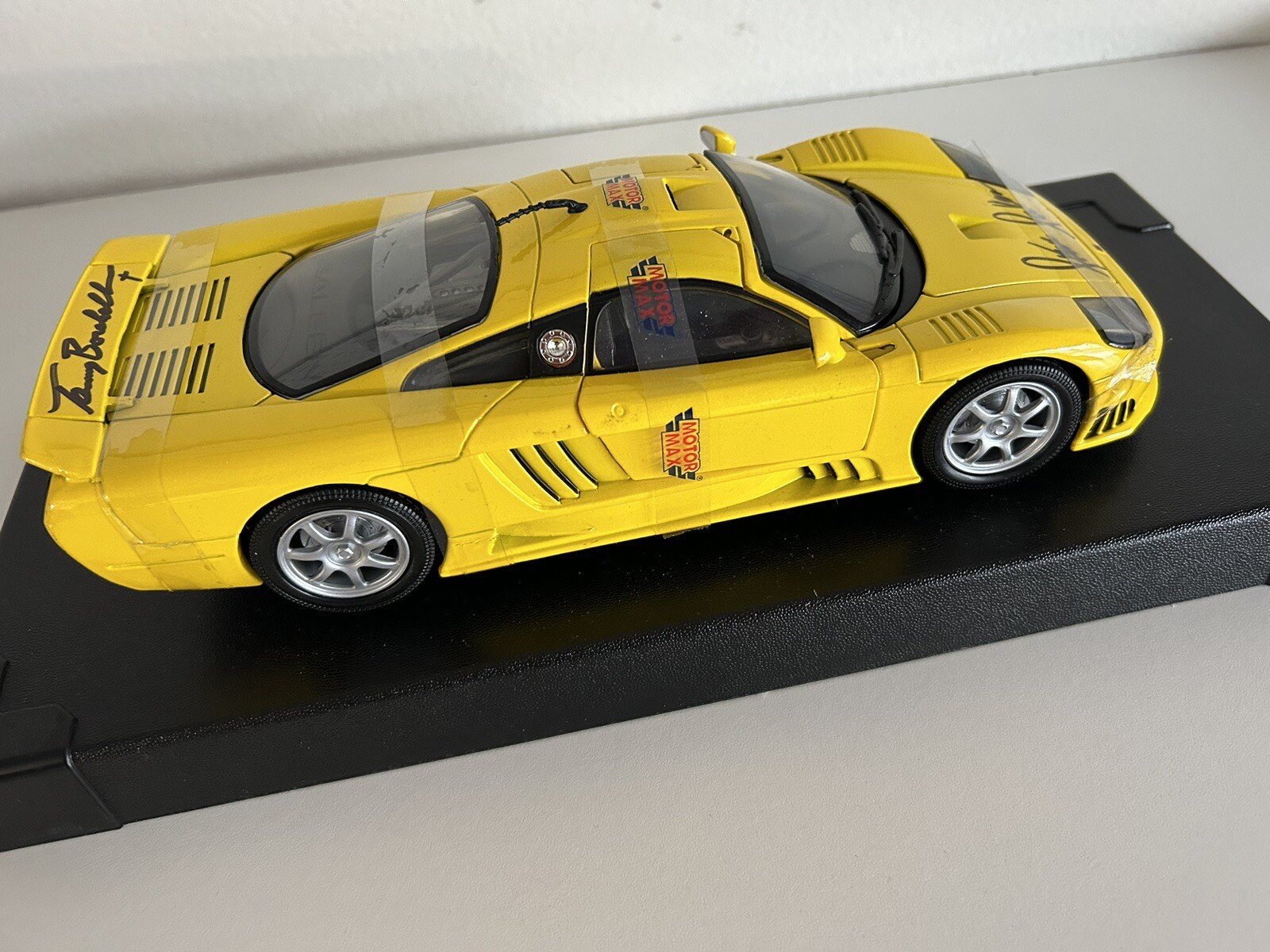 Picture 10 of 21