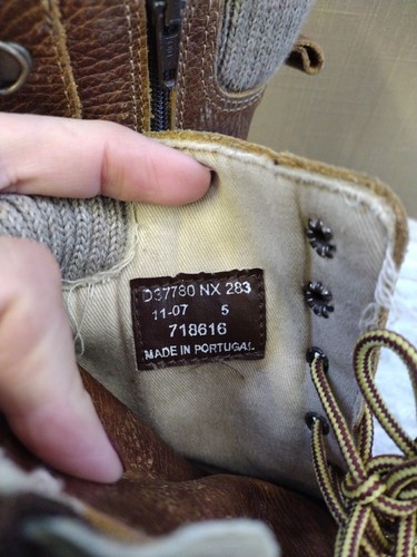 BOY'S BROWN LEATHER BOOTS FROM NEXT SIZE 5 - Picture 8 of 13