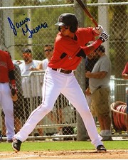 JAVIER GUERRA SIGNED 8X10 PHOTO RED SOX COA