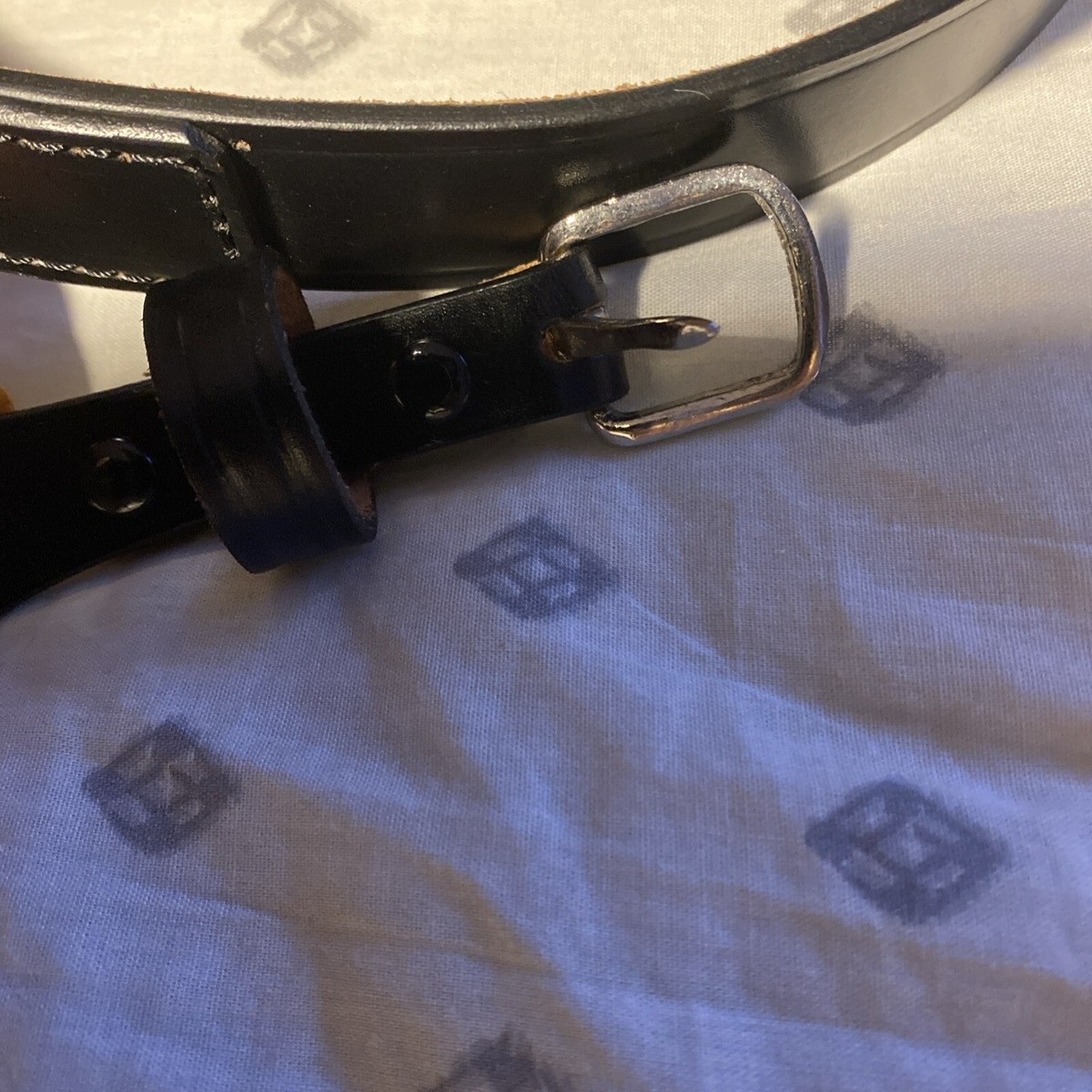 Affinity Apparel Men's Black Leather Belt Hook & Loop Size 34 Cover Holes View 2