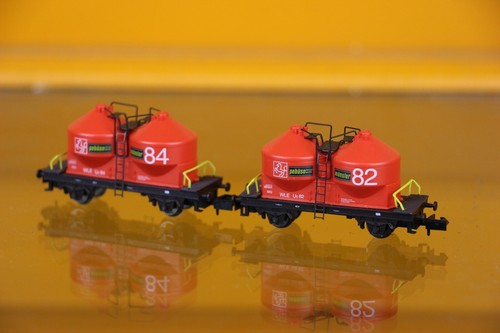 Arnold 0255  2x Staubsilowagen - Picture 2 of 3