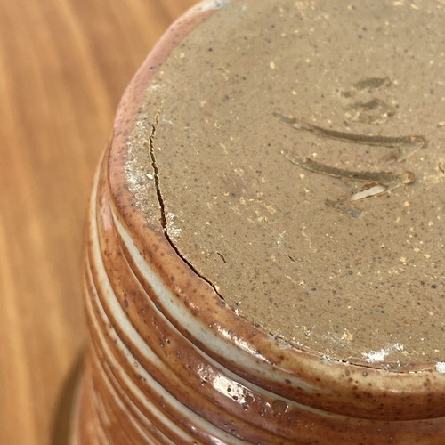 Signed Art Pottery Handmade 5.5 inch tall Vase Scored Burnt Red & Clay - Picture 9 of 10