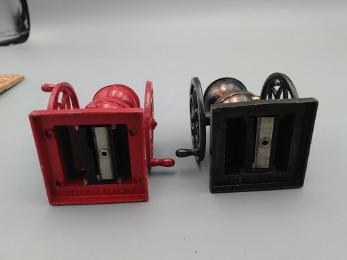 Vintage 2 Die Cast Coffee Grinder Pencil Sharpener & Queen Stove - Picture 12 of 12