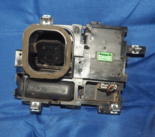 1999-2007 Chevy GMC Cadillac Dash Headlight Lamp Switch Vent Compartment OEM - Picture 6 of 11