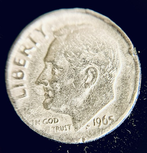1965 Dime-No Mint Mark-Possible Mint Errors. Very odd coin. - Bild 2 von 14