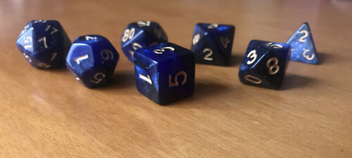 SET 7 DADI BLU con GLITTER / GLITTERED BLUE DICE + sacchetto bonus / bonus bag - Foto 4 di 5
